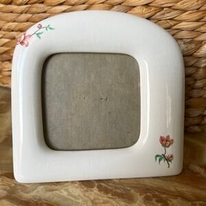Small Floral Ceramic Frame